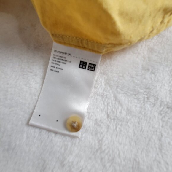 Uniqlo Womens Yellow Button-Up Long Sleeve Linen Shirt Small Casual Lightweight - Picture 4 of 8